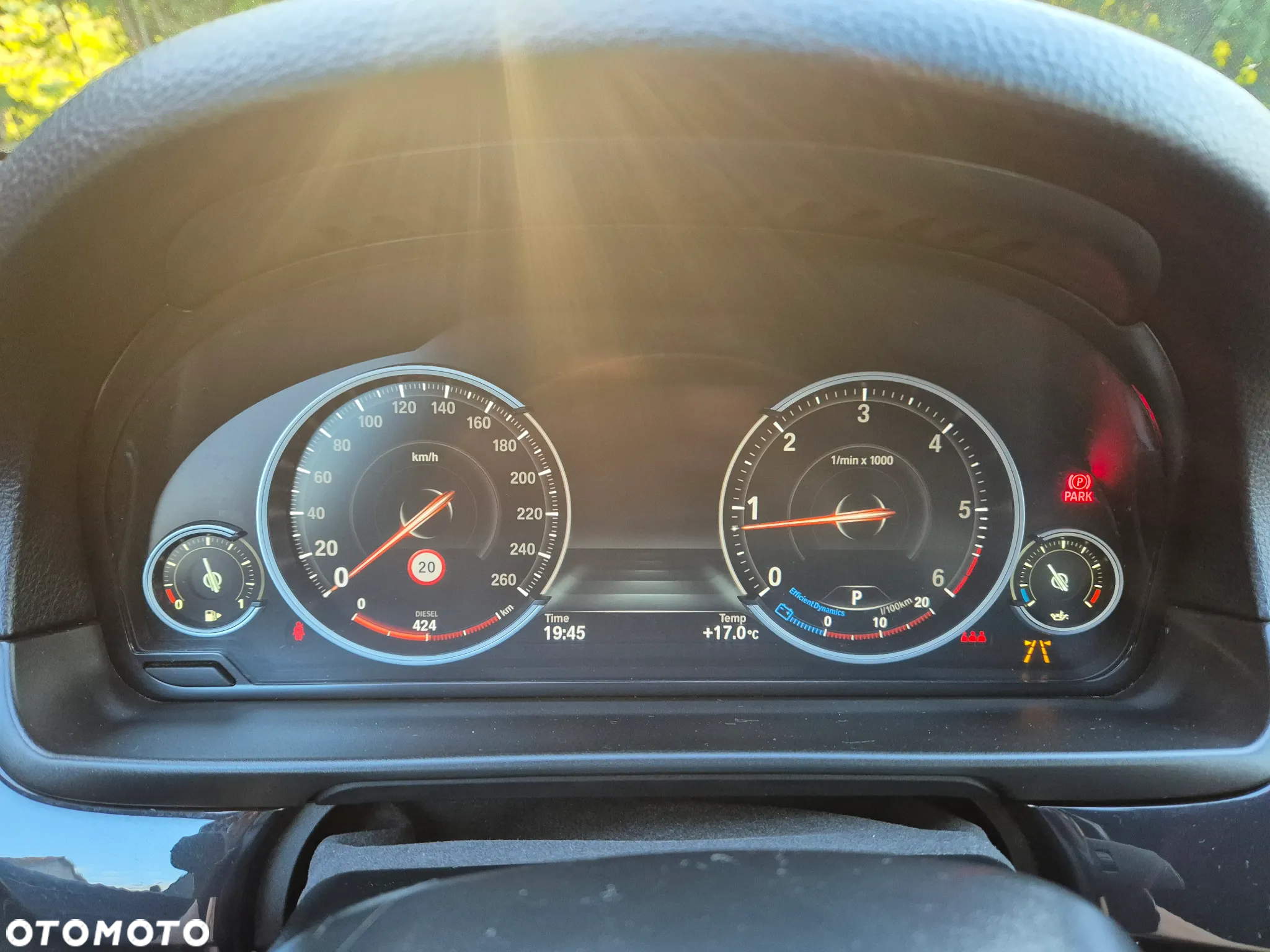 BMW Seria 5 525d xDrive Touring - 15