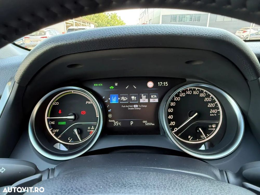 Toyota Camry 2.5 Dynamic - 29