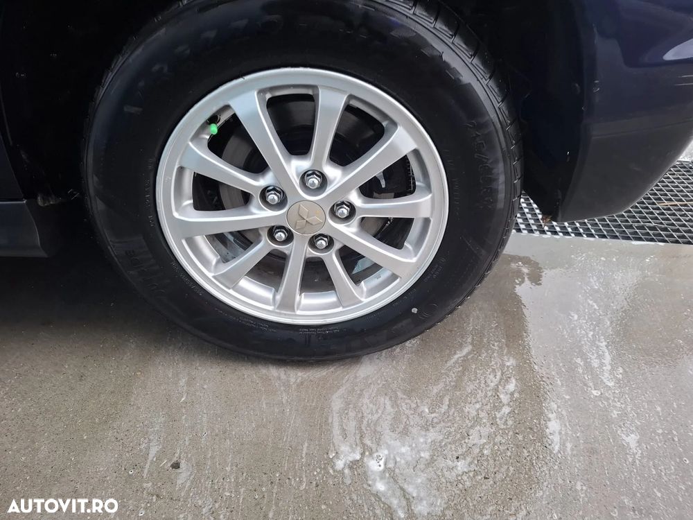 Mitsubishi ASX 1.8 DID 2WD Intense A15 - 5