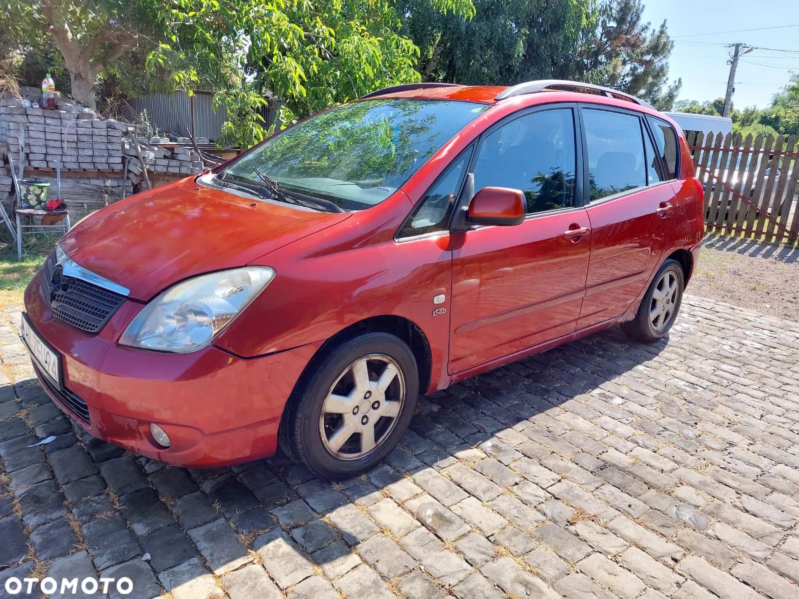 Toyota Corolla Verso 2.0 D-4D Sol - 1