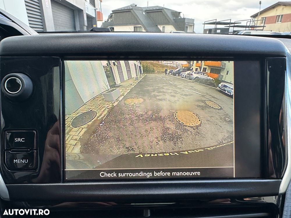 Peugeot 2008 PureTech 110 Stop&Start EAT6 Crossway - 22