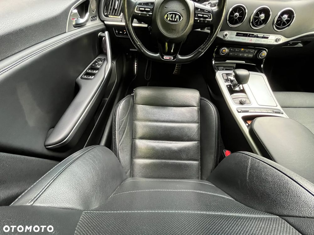 Kia Stinger 2.2 CRDI GT Line AWD - 17