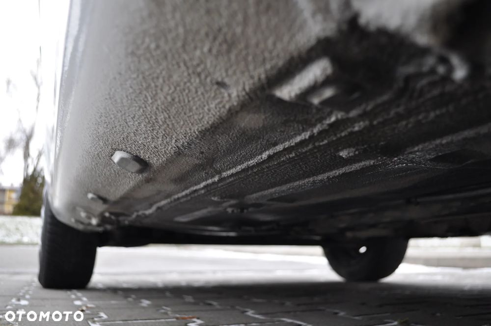 Renault Clio 1.5 dCi Authentique - 16