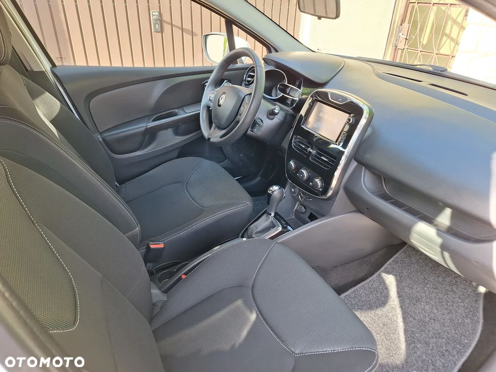 Renault Clio Energy dCi 90 EDC Initiale Paris - 21