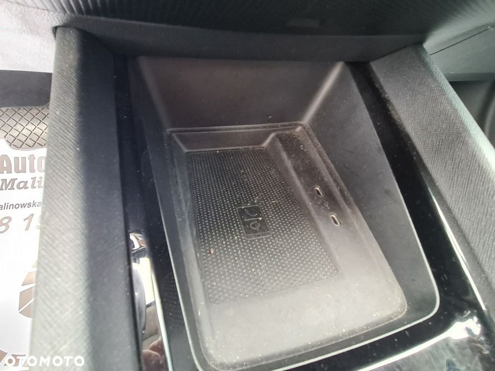 Skoda Octavia 2.0 TDI DSG Style - 27
