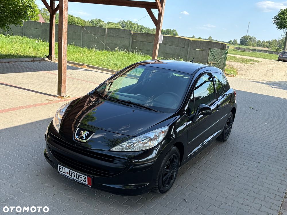 Peugeot 207 1.4 16V Presence - 2