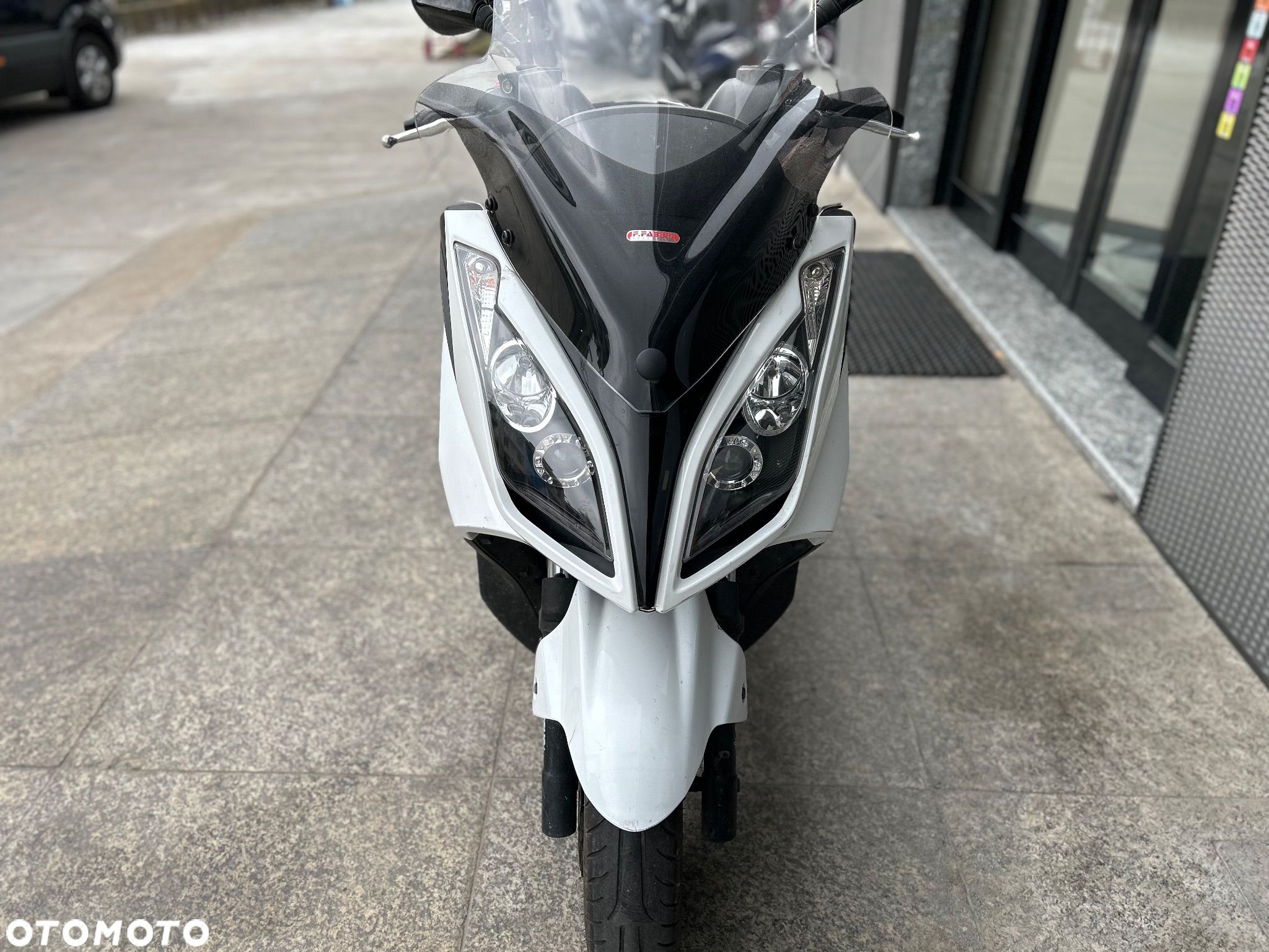 Kymco Downtown - 1