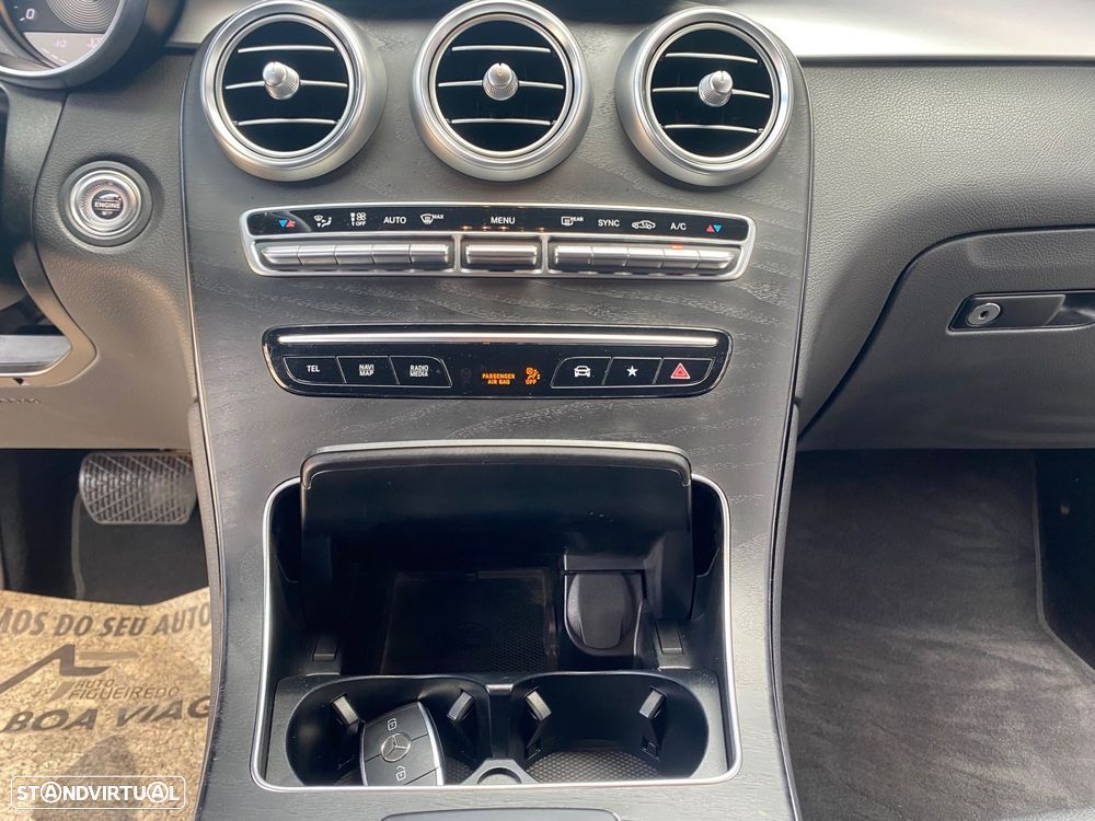 Mercedes-Benz GLC 220 d 4Matic - 28