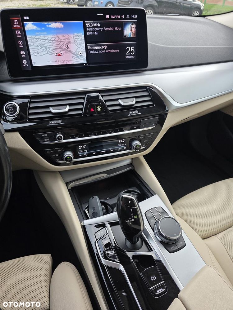 BMW Seria 5 2022