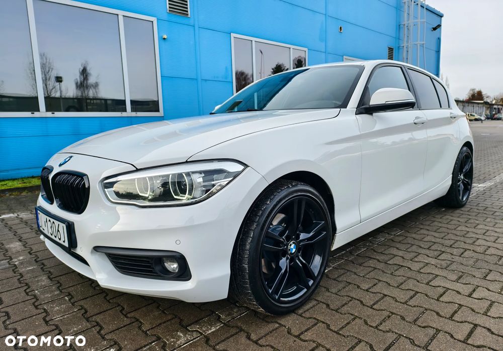 BMW Seria 1 120d Sport-Aut Sport Line - 2