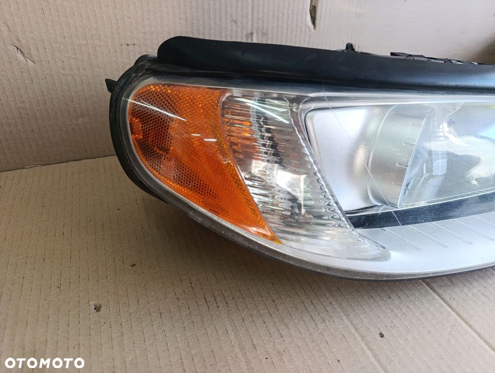LAMPA PRZEDNIA PRAWA LUB LEWA XENON VOLVO V70 XC70 S80 31214348 - 3