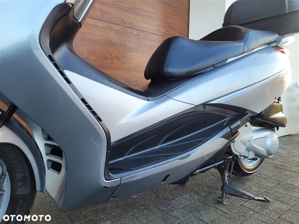 Honda S-Wing - 8