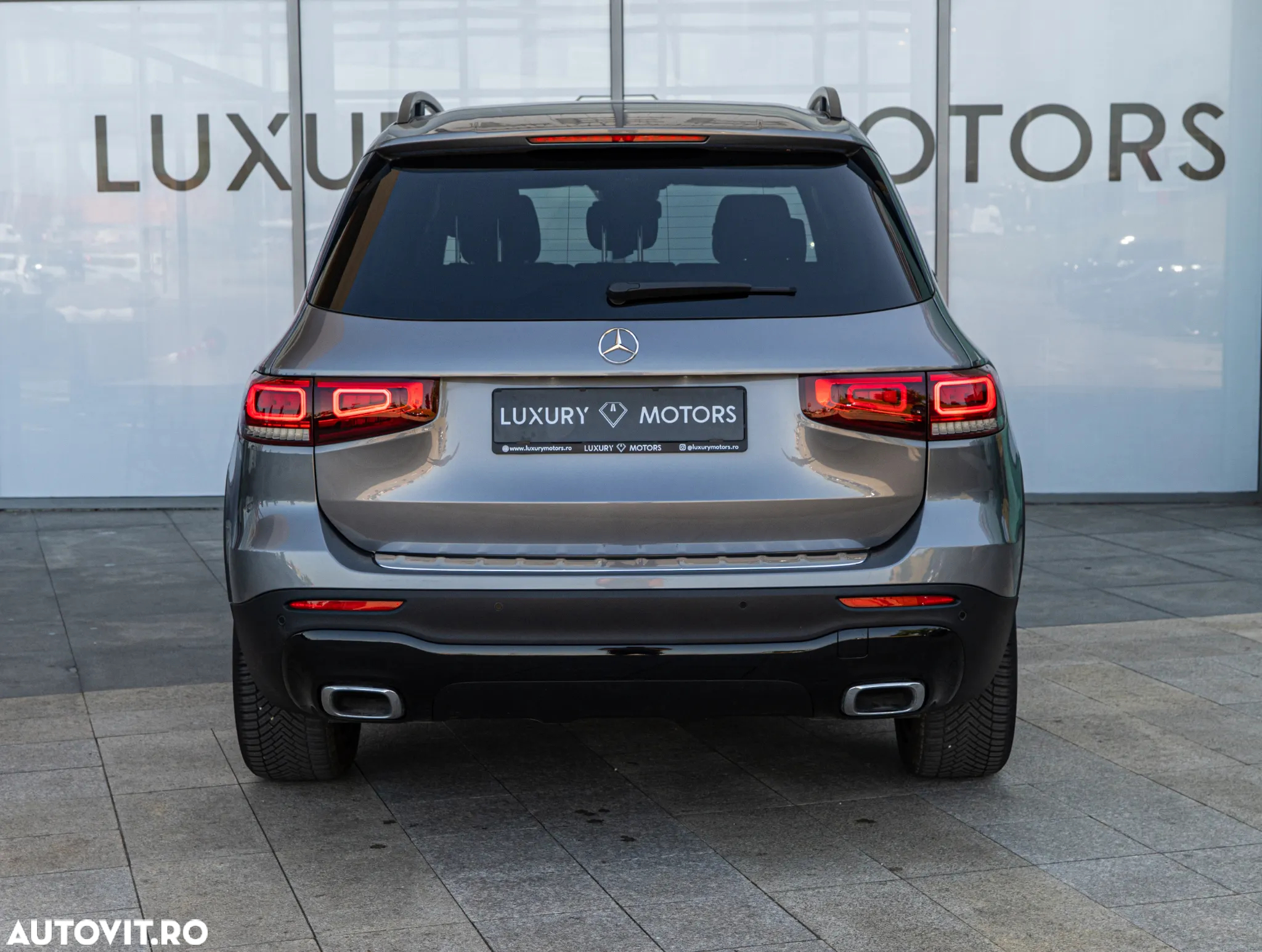Mercedes-Benz GLB 250 4Matic 8G-DCT AMG Line - 16