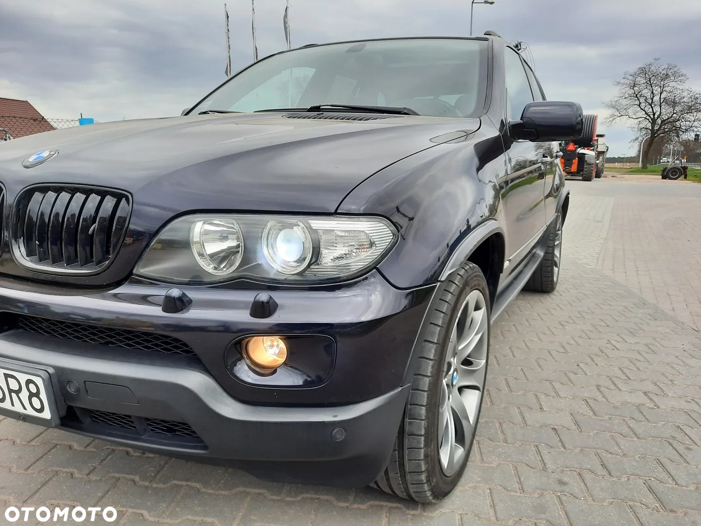 BMW X5 4.8 is Edition Exclusive - 11