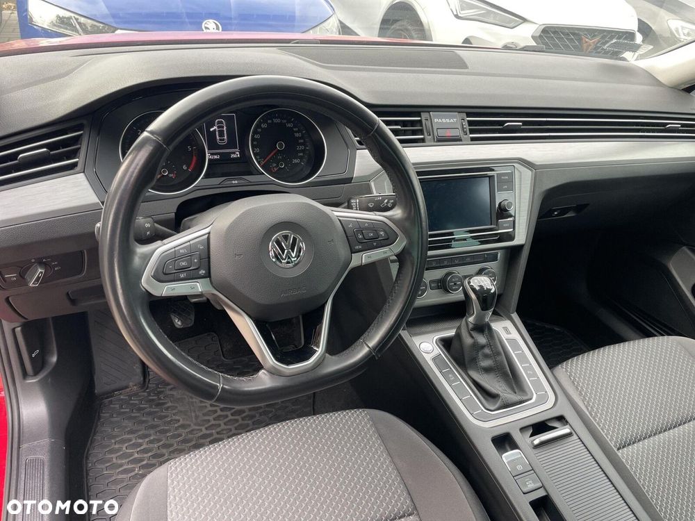 Volkswagen Passat 2.0 TDI EVO Essence - 9