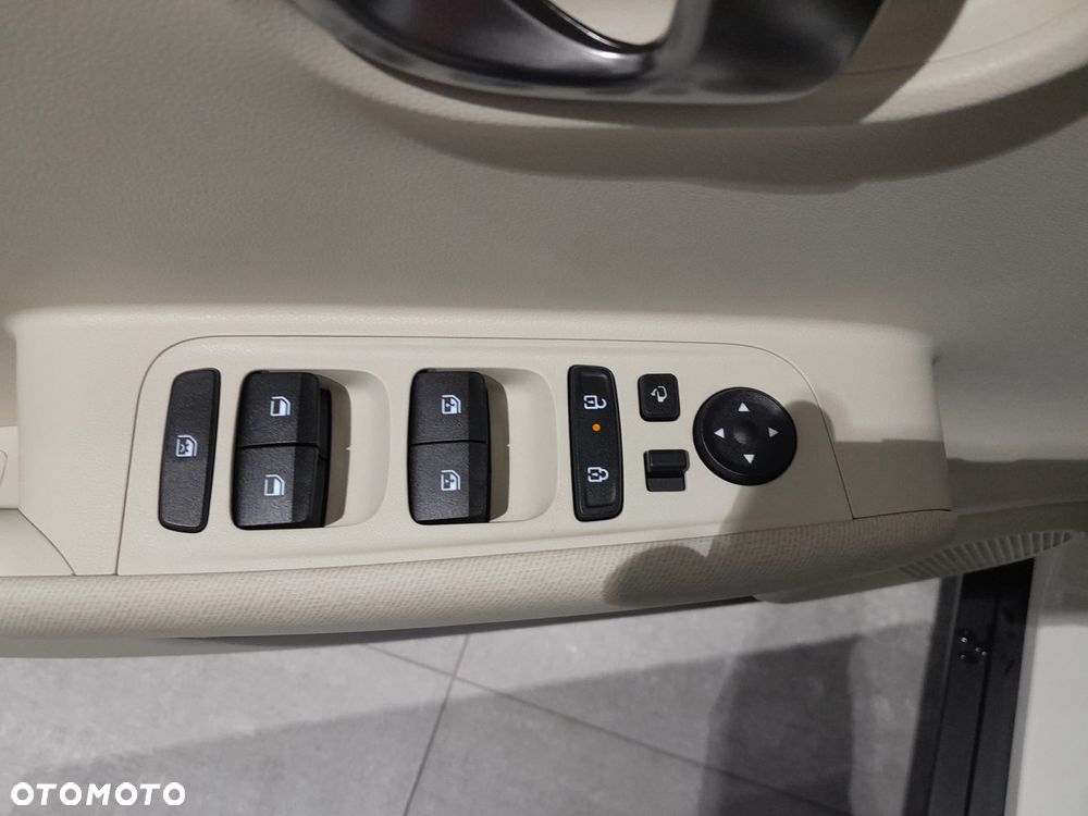 Hyundai Inster 49kWh Smart - 20