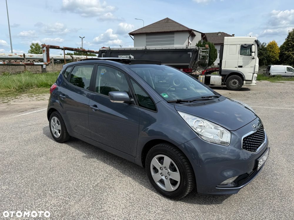Kia Venga 1.6 CVVT Dream Team Edition - 10