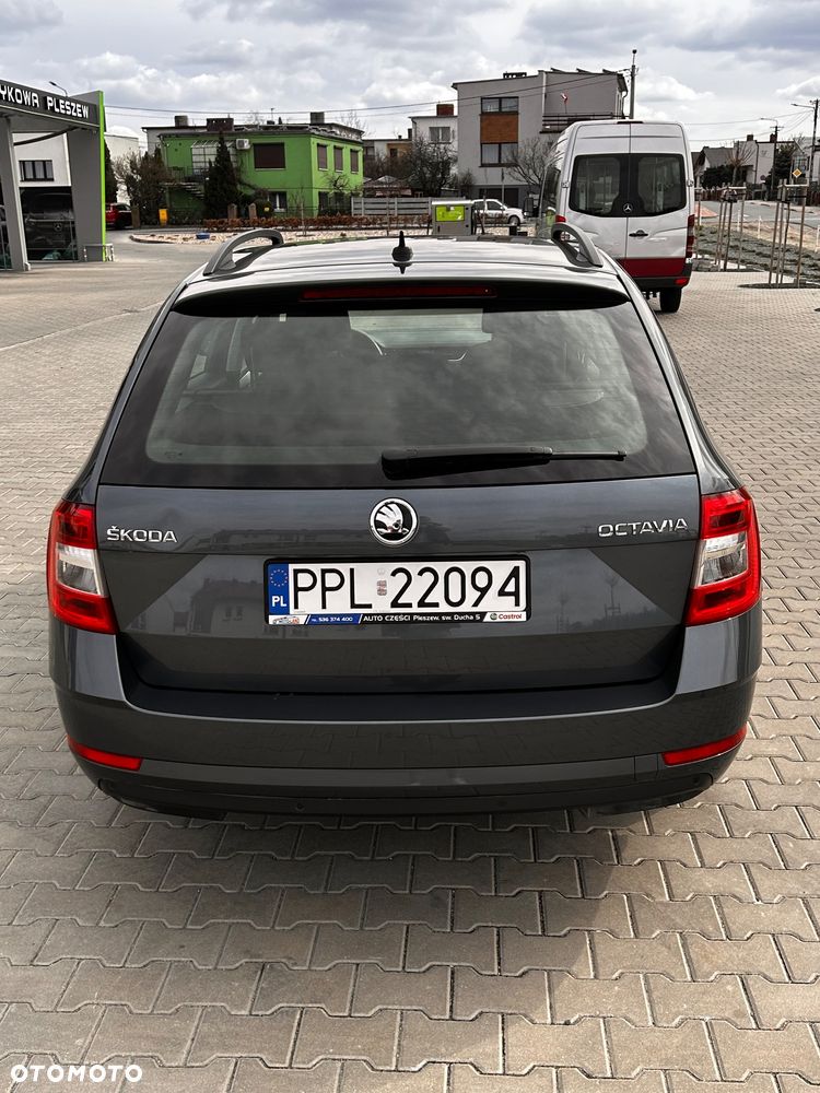 Skoda Octavia 1.5 TSI Ambition - 10