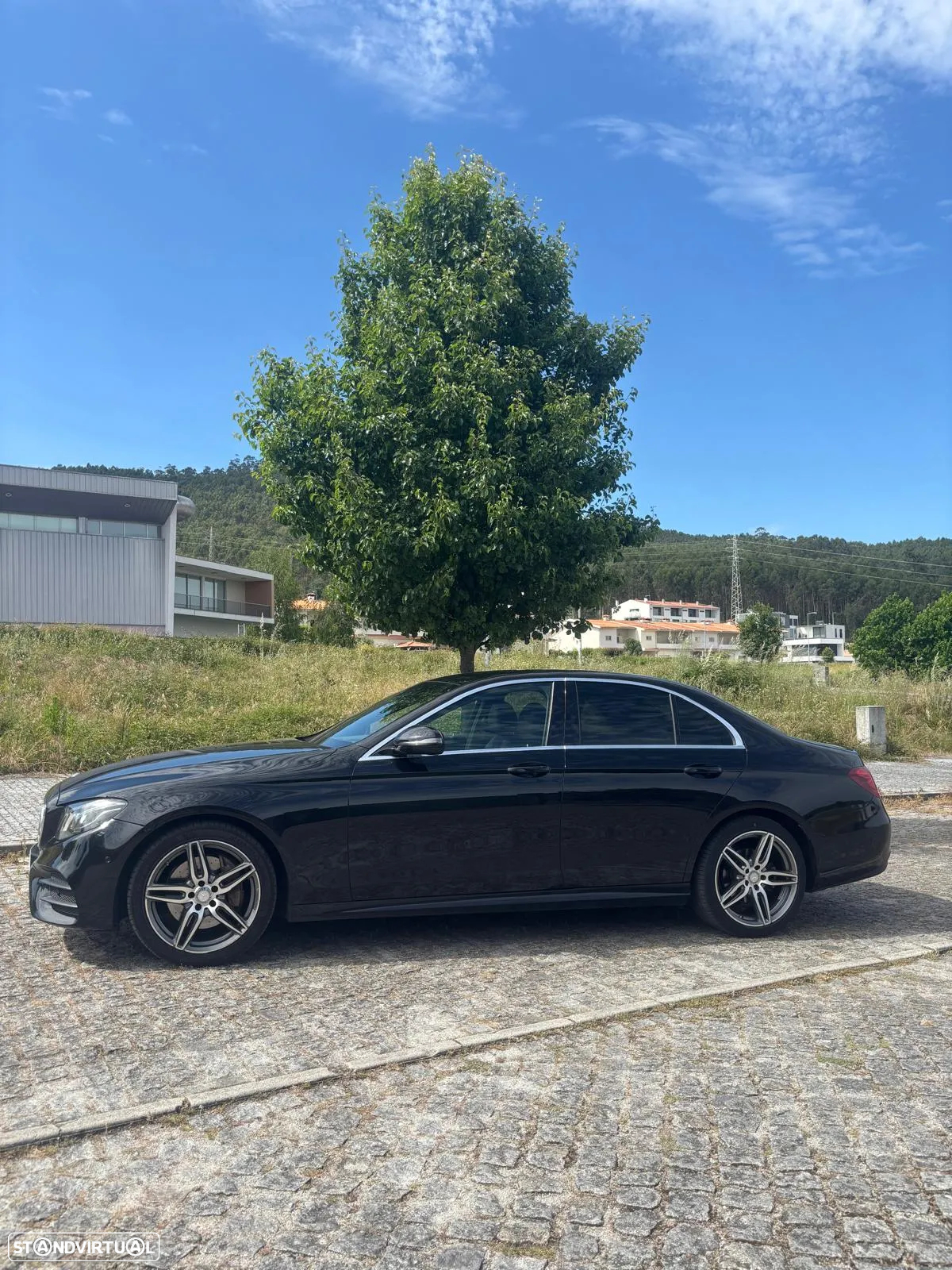 Mercedes-Benz E 220 d AMG - 5