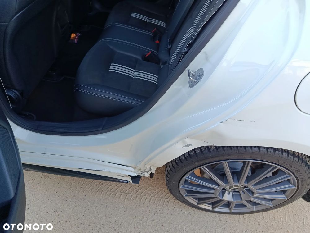 Mercedes-Benz Klasa A 250 Motorsport Edition - 38