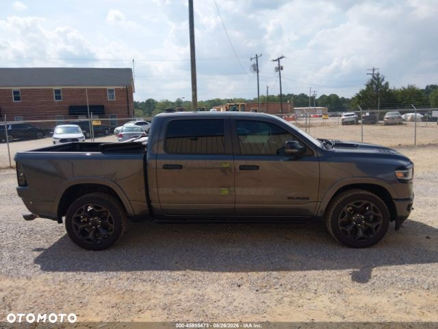 RAM 1500 5.7 Crew Cab Shortbed Limited Black - 9