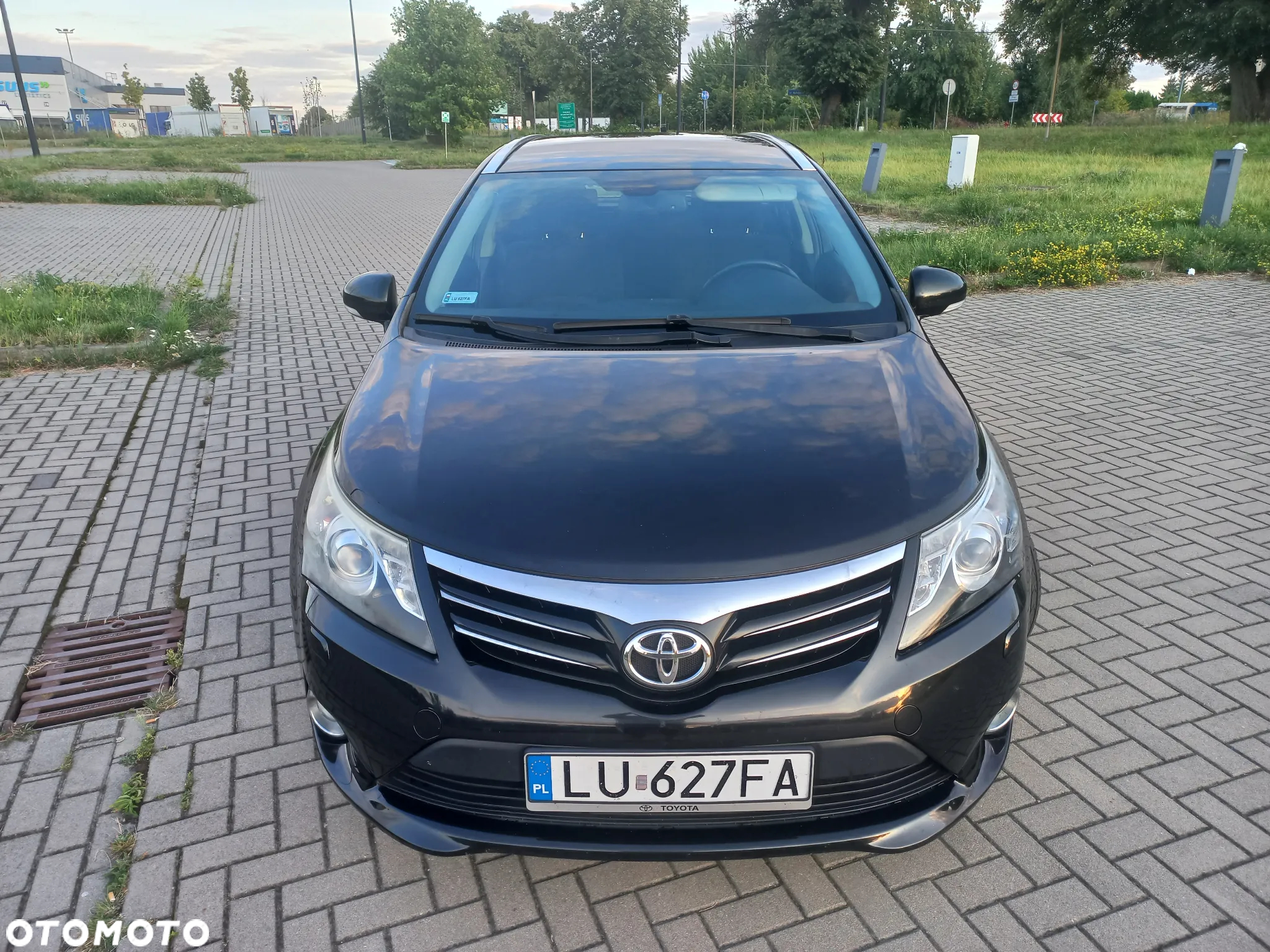 Toyota Avensis 2.0 D-4D Sol - 3
