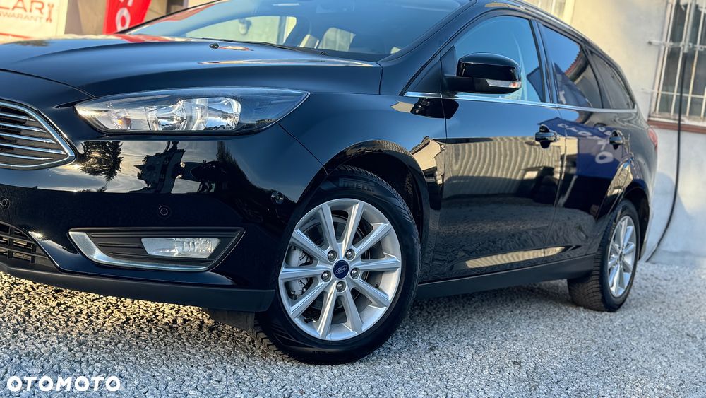 Ford Focus Turnier 1.0 EcoBoost Start-Stopp-System Titanium - 17