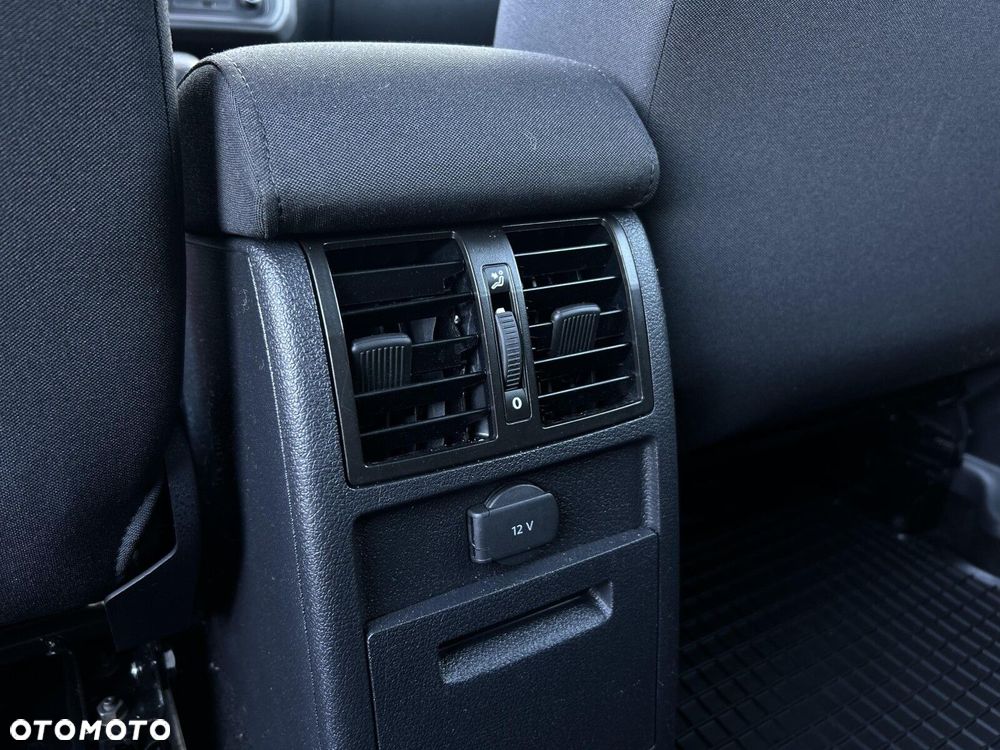 Volkswagen Caddy - 22