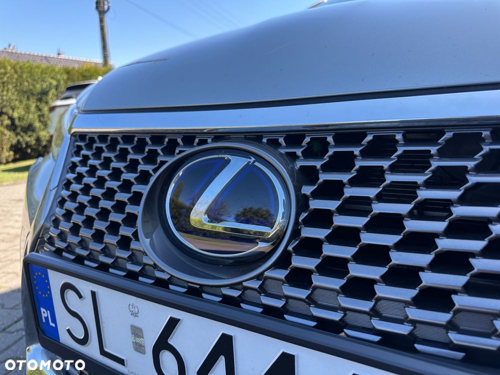 Lexus CT 200h Prestige - 12