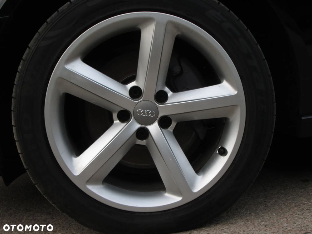 Audi A6 Avant 2.0 TDI Ultra DPF S tronic - 18