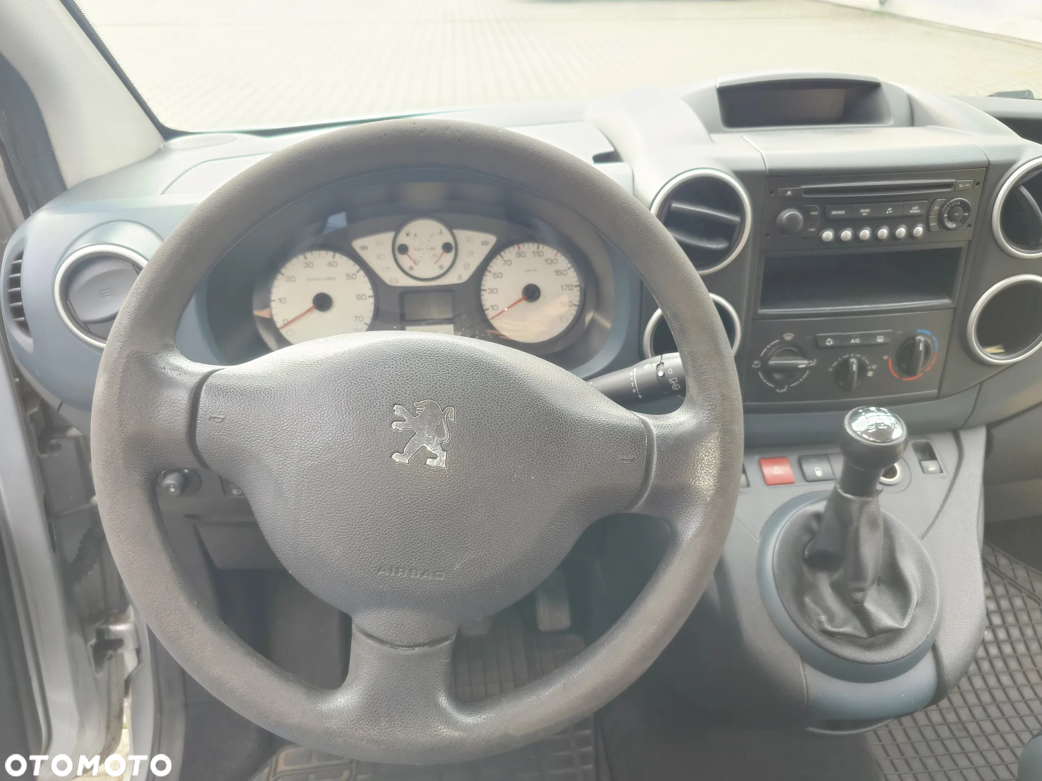 Peugeot Partner - 13