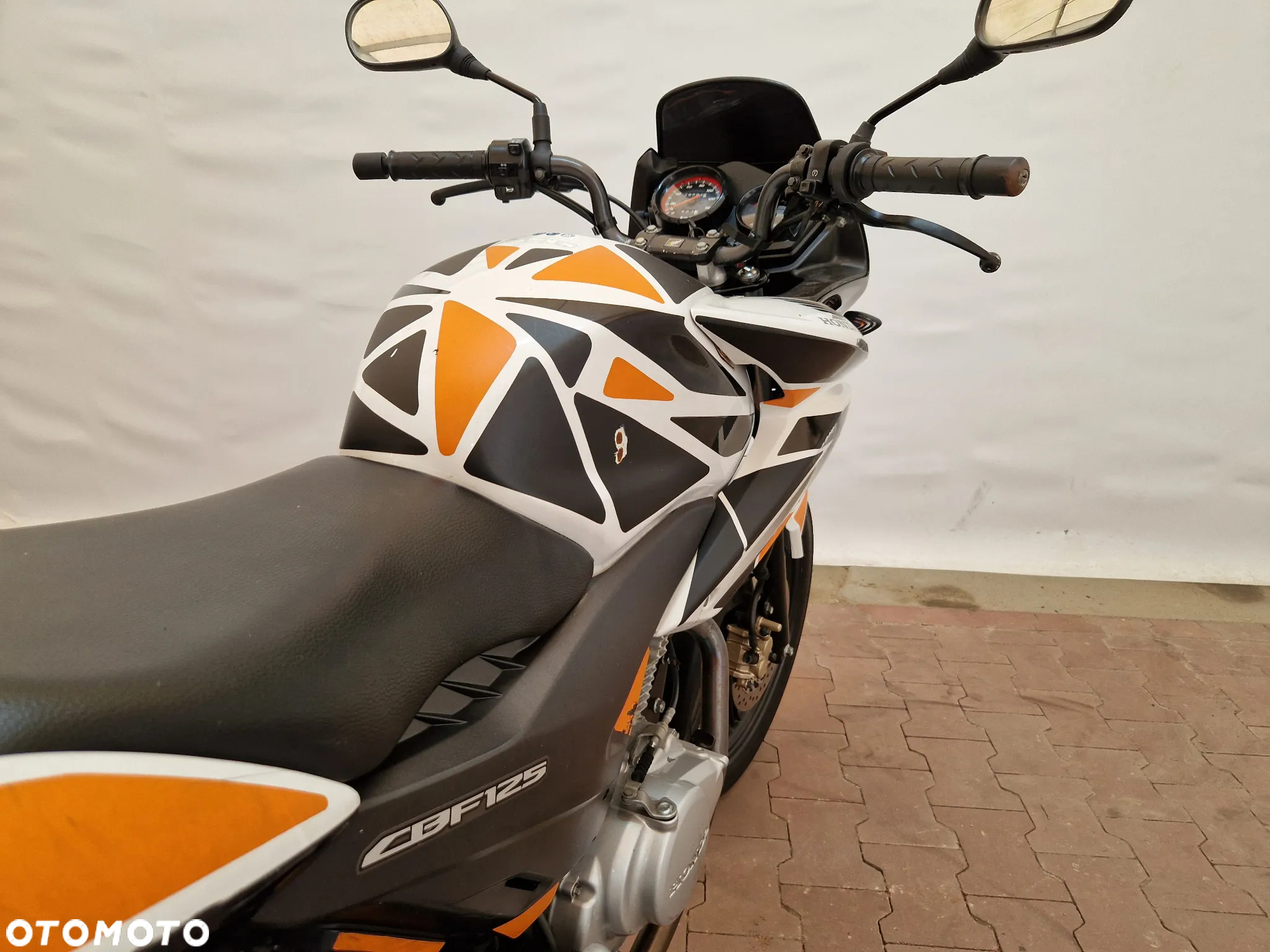 Honda CBF - 21