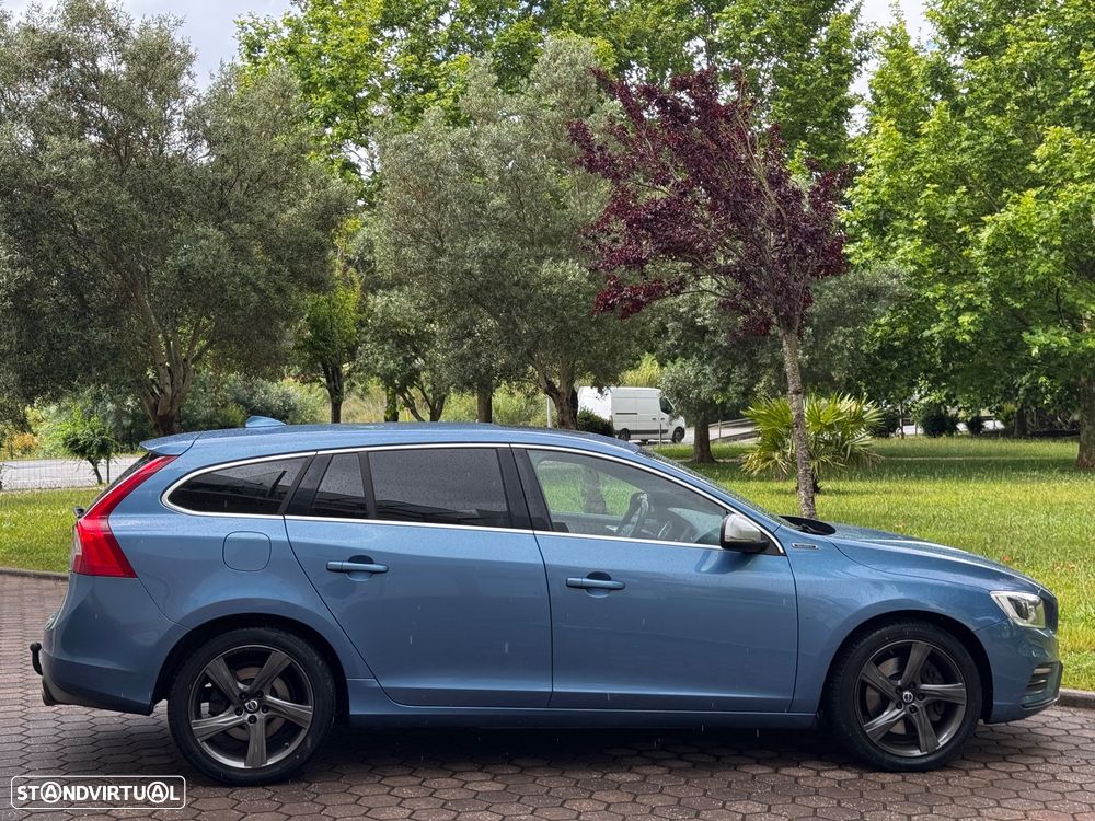 Volvo V60 D6 Twin Engine Geartronic RDesign - 9