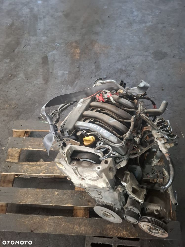 SILNIK RENAULT SCENIC II K4M812 1.6 16V - 2