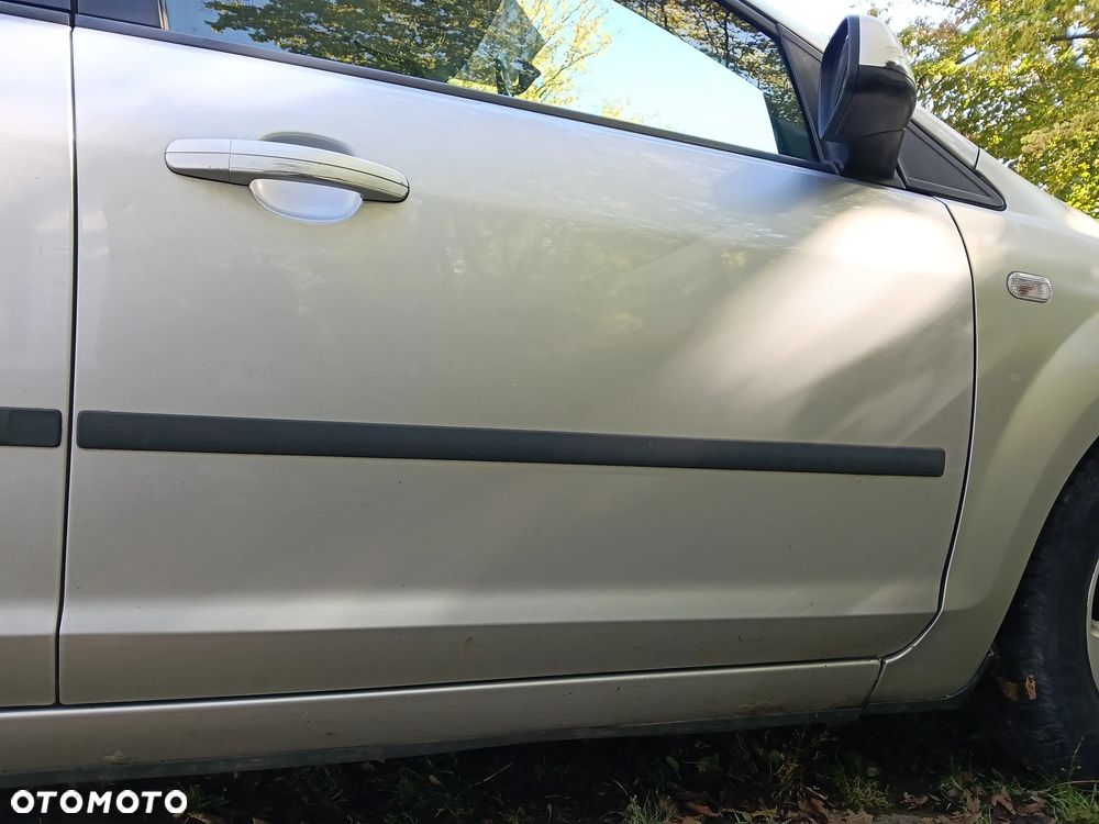 Ford Focus 1.6 TDCi Ambiente - 3