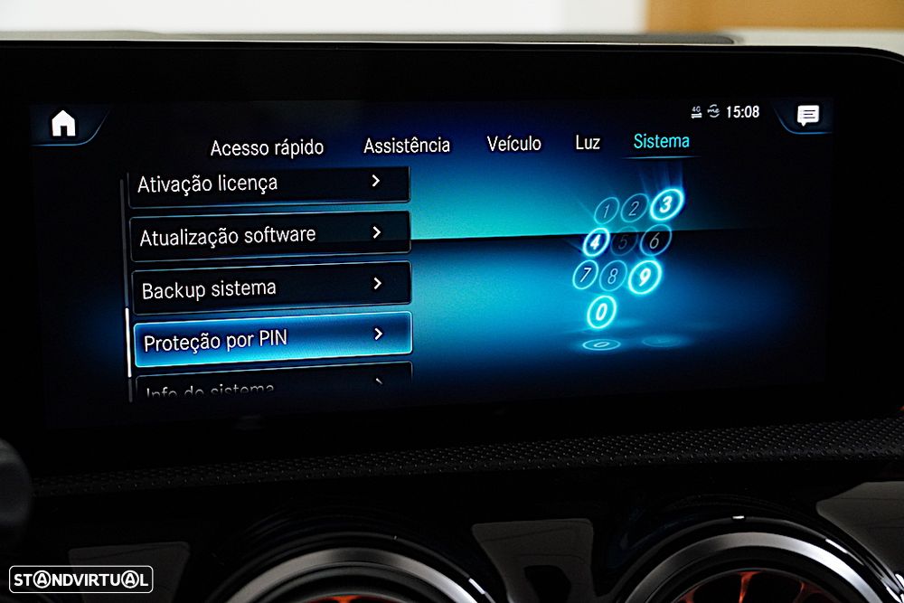 Mercedes-Benz A 250 e AMG Line - 48