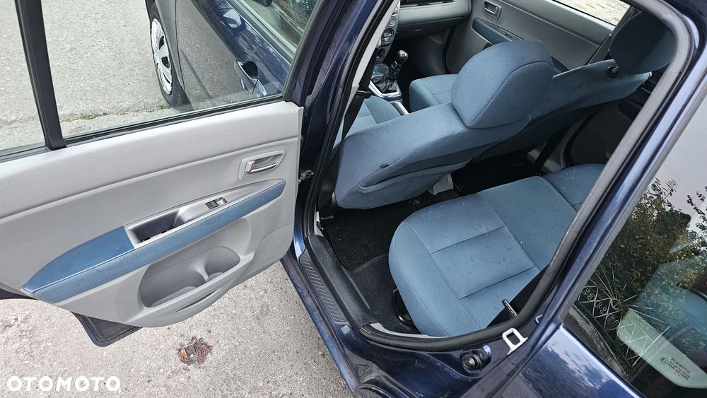 Mazda 2 - 12