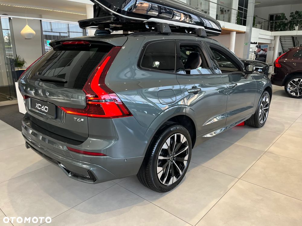 Volvo XC 60 T6 Plug-In Hybrid AWD Ultra Dark - 6