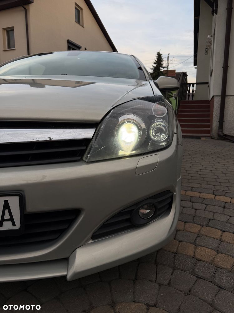 Opel Astra 2.0 Turbo Sport - 8