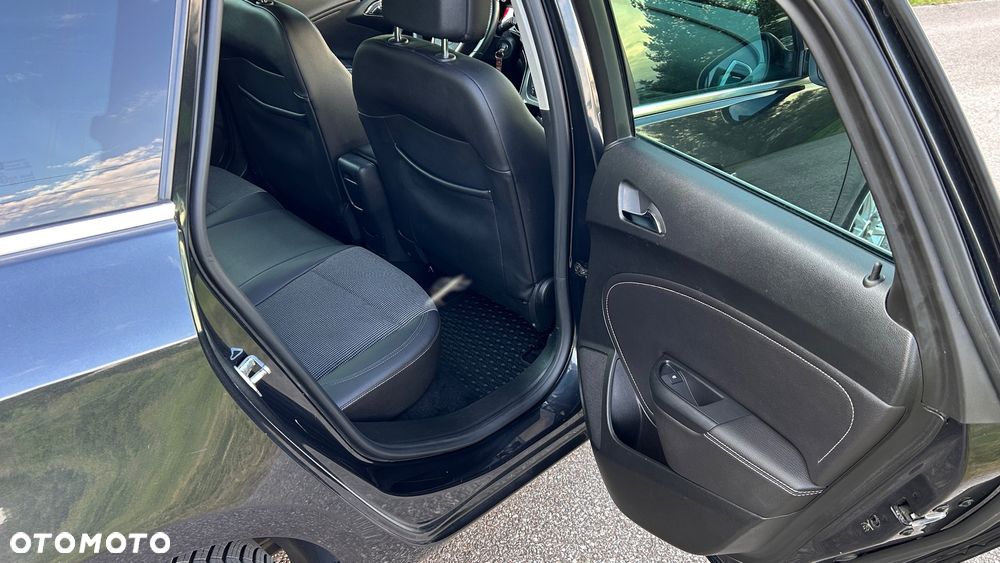 Opel Astra 2.0 CDTI Sport - 24
