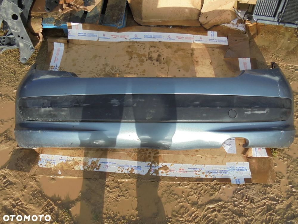 PEUGEOT 207 ZDERZAK TYŁ - 1