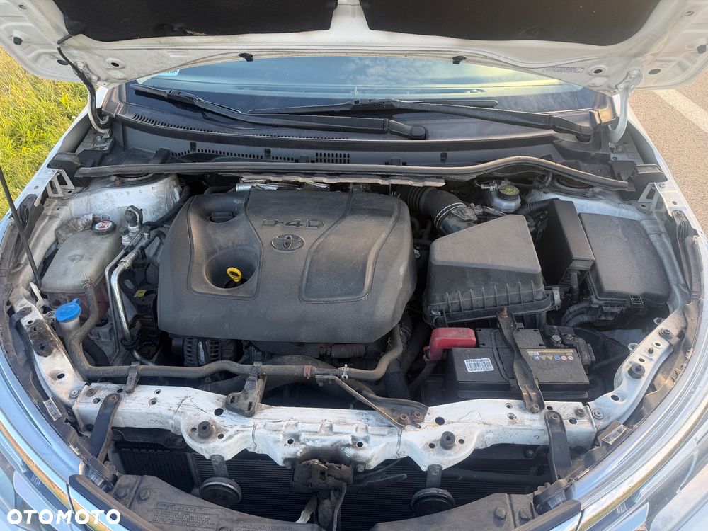 Toyota Corolla 1.4 D-4D Active - 10