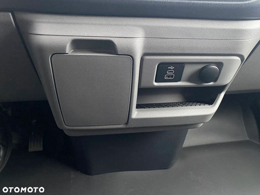 Ford Transit Custom - 21