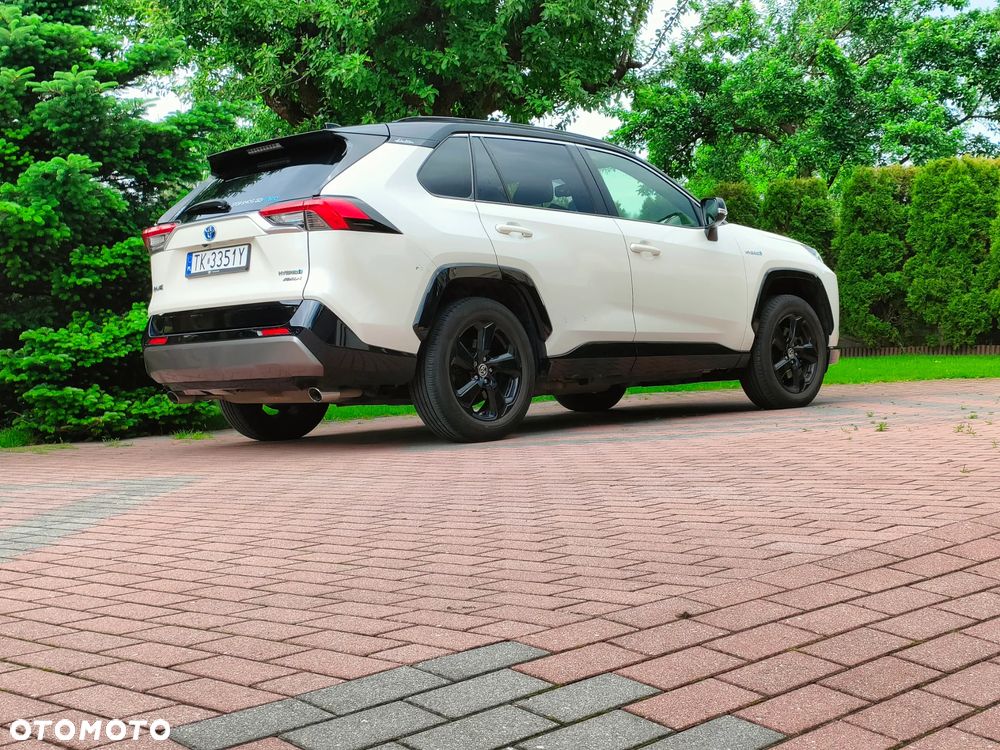 Toyota RAV4 - 10