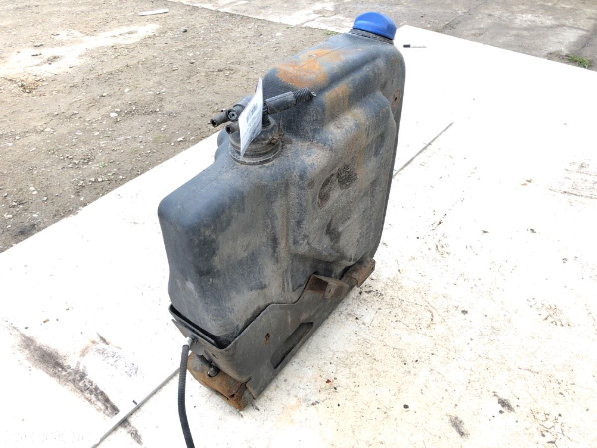 ZBIORNIK ADBLUE - 453.00 PLN - RENAULT TRUCKS PREMIUM 1996 - 2022 DXI 11 450-EC06 20856464 - 2