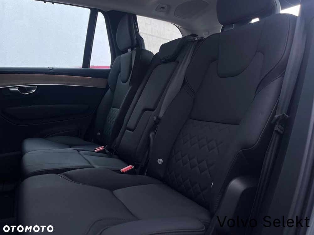 Volvo XC 90 - 16