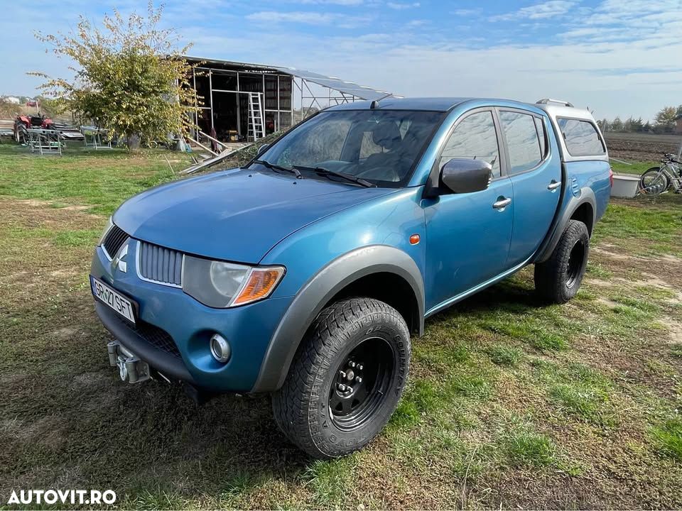 Mitsubishi L200 - 3
