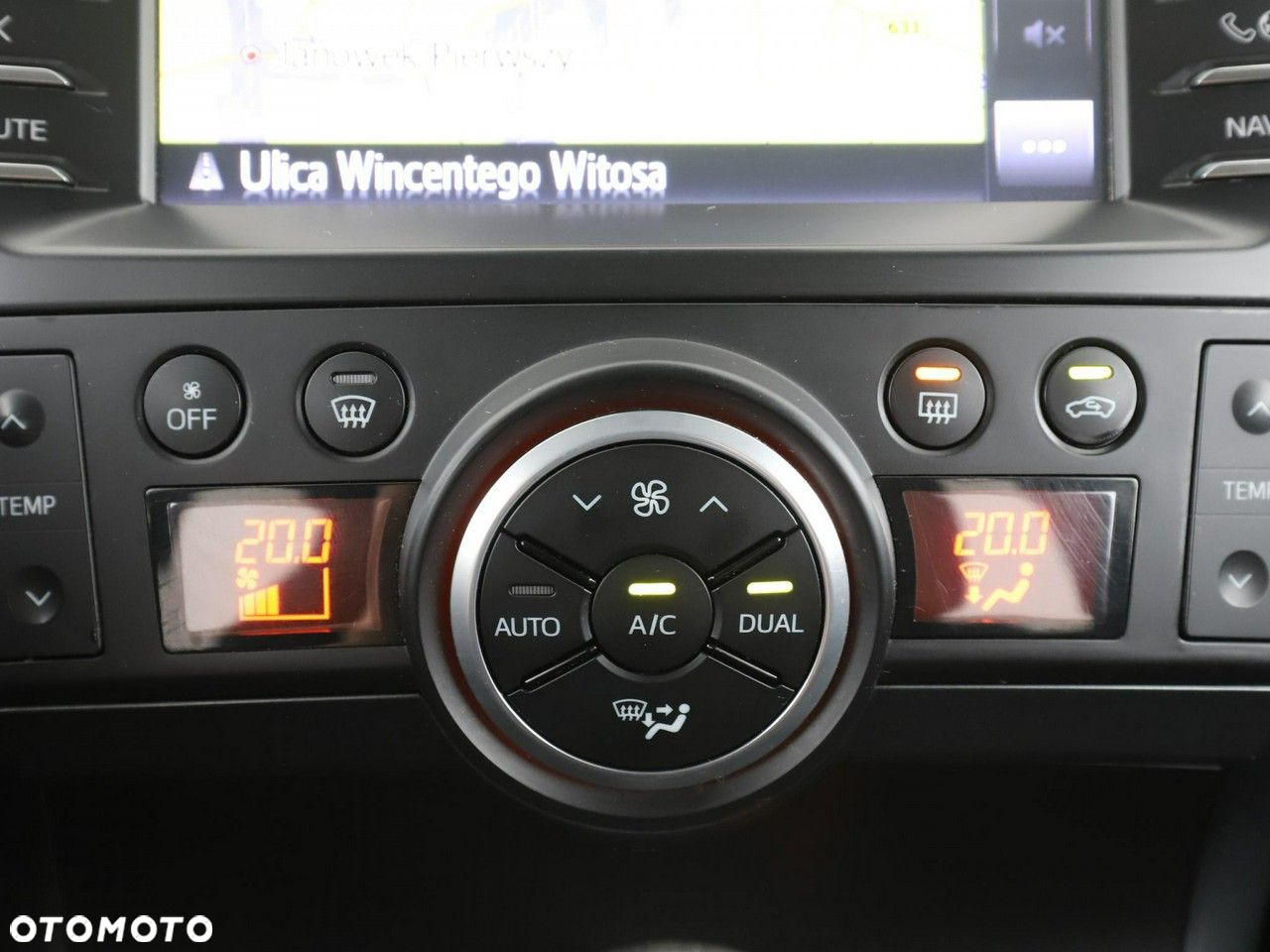 Toyota Verso - 26