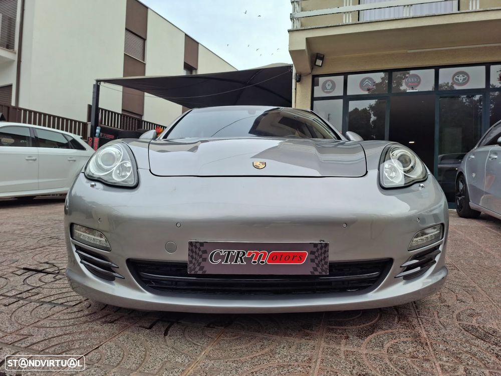 Porsche Panamera 2011 photo 2