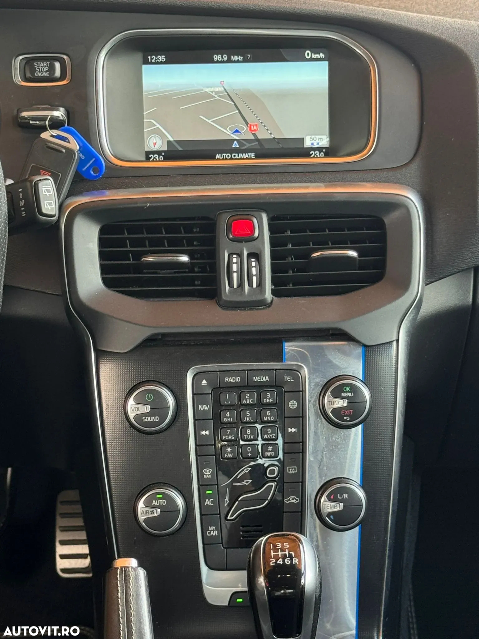 Volvo V40 D2 RDesign - 12